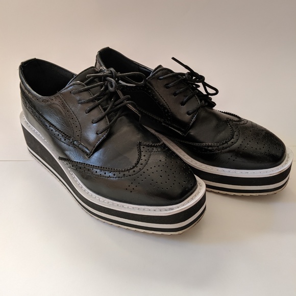 Platform Wingtip Lace-up Brogues 7 US/38 EU - Picture 4 of 6